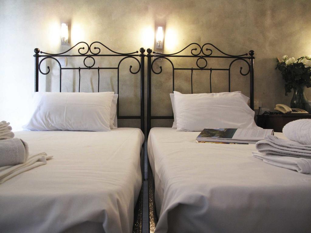 Hotel Azur Kriopigi Bilik gambar