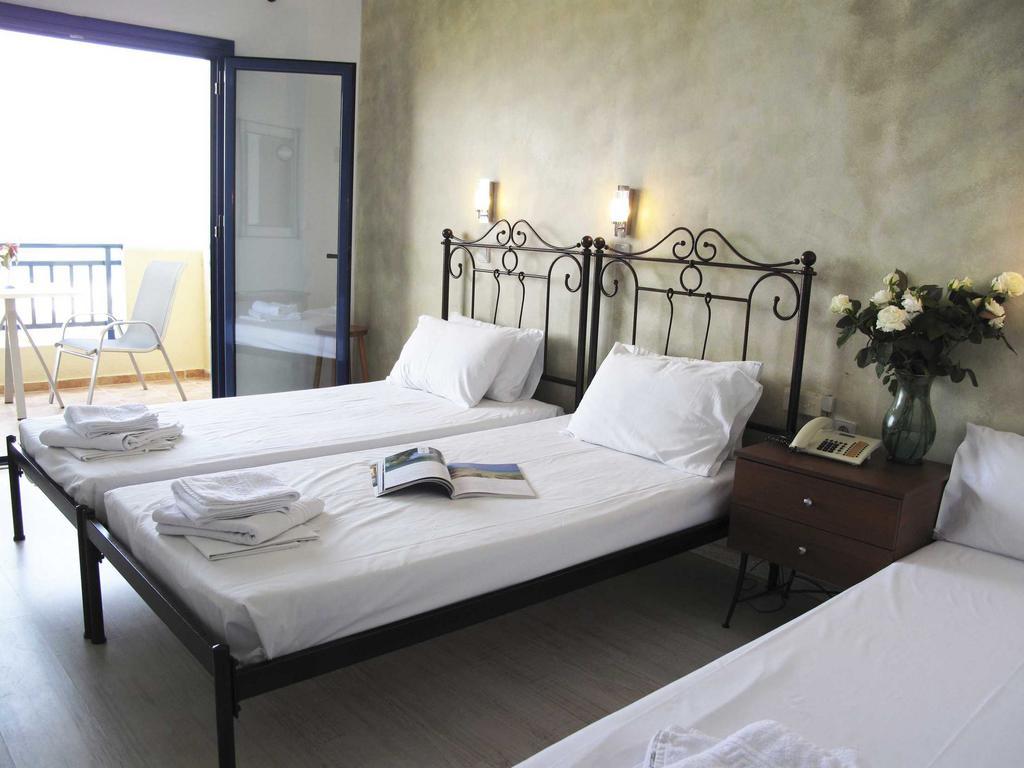 Hotel Azur Kriopigi Bilik gambar