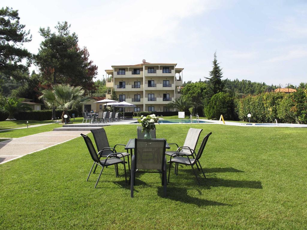 Hotel Azur Kriopigi Luaran gambar