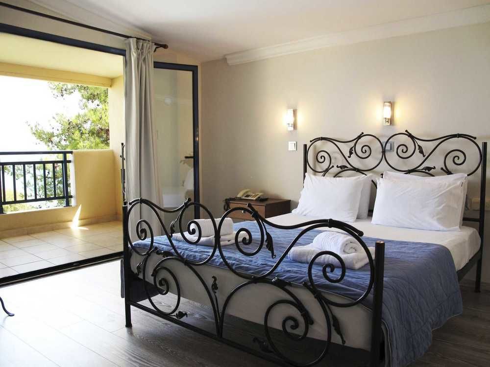 Hotel Azur Kriopigi Luaran gambar